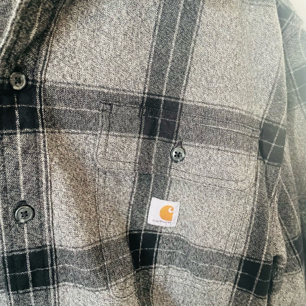 Carhartt Black and Gray Checkered Shirt - Picture 6 of 6